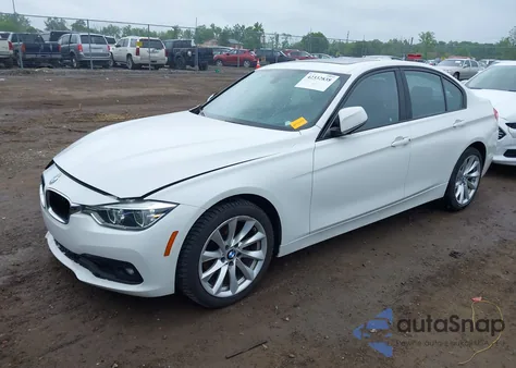 2018 BMW 320I xDrive z USA, uszkodzony, nr VIN WBA8E5G5XJNU47665